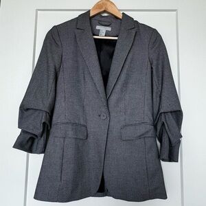 **LIKE NEW** H&M Black White Houndstooth Pattern Ruched Sleeve Blazer Size 2